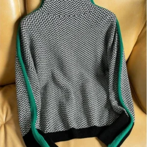 2023 Winter Women's Turtleneck Sweater Warm Pullover Commuter Elegant Top Loose Casual Women's Top Retro Contrast Color